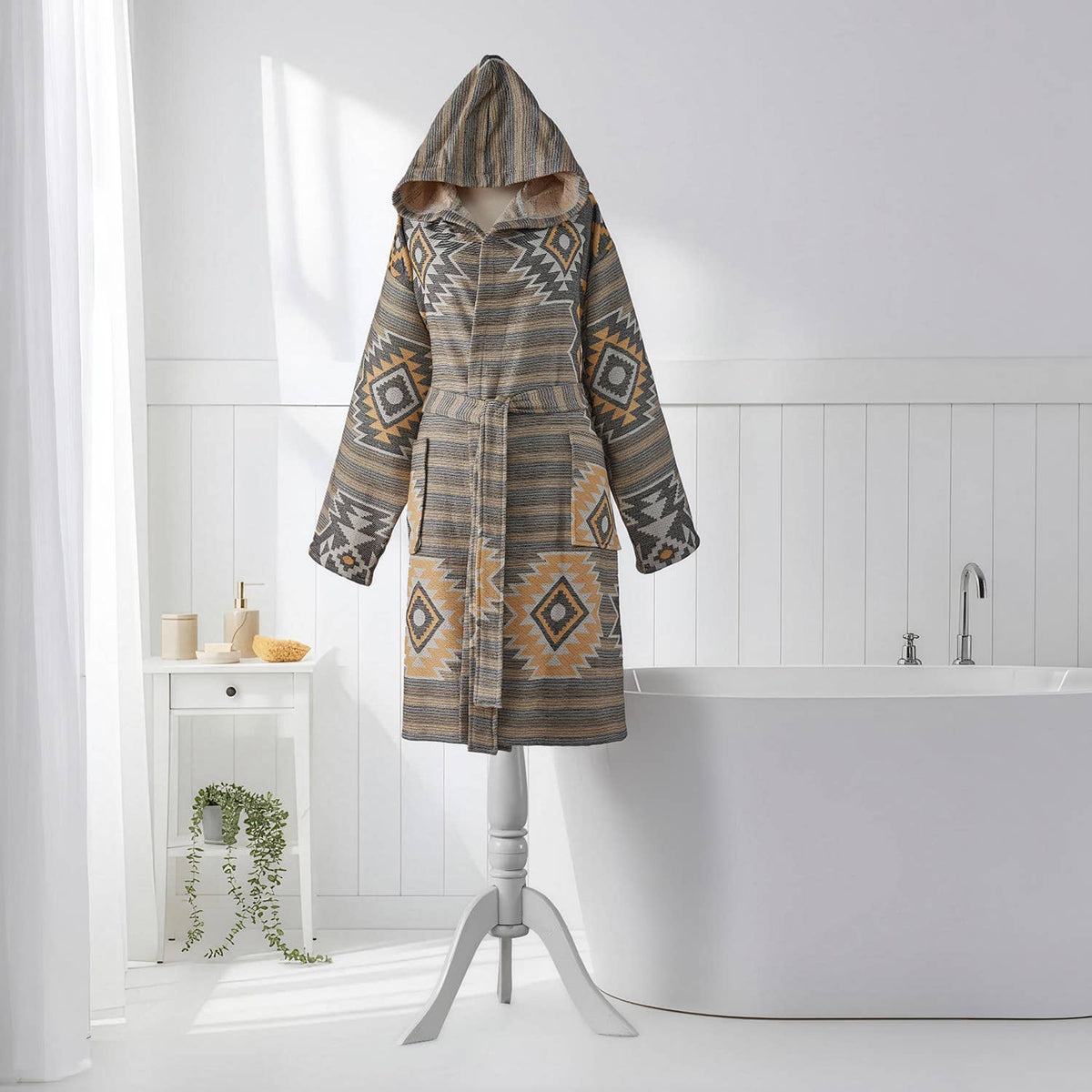Kilim terry-backed Turkish bathrobe – hooded, multicolor | Kikoya