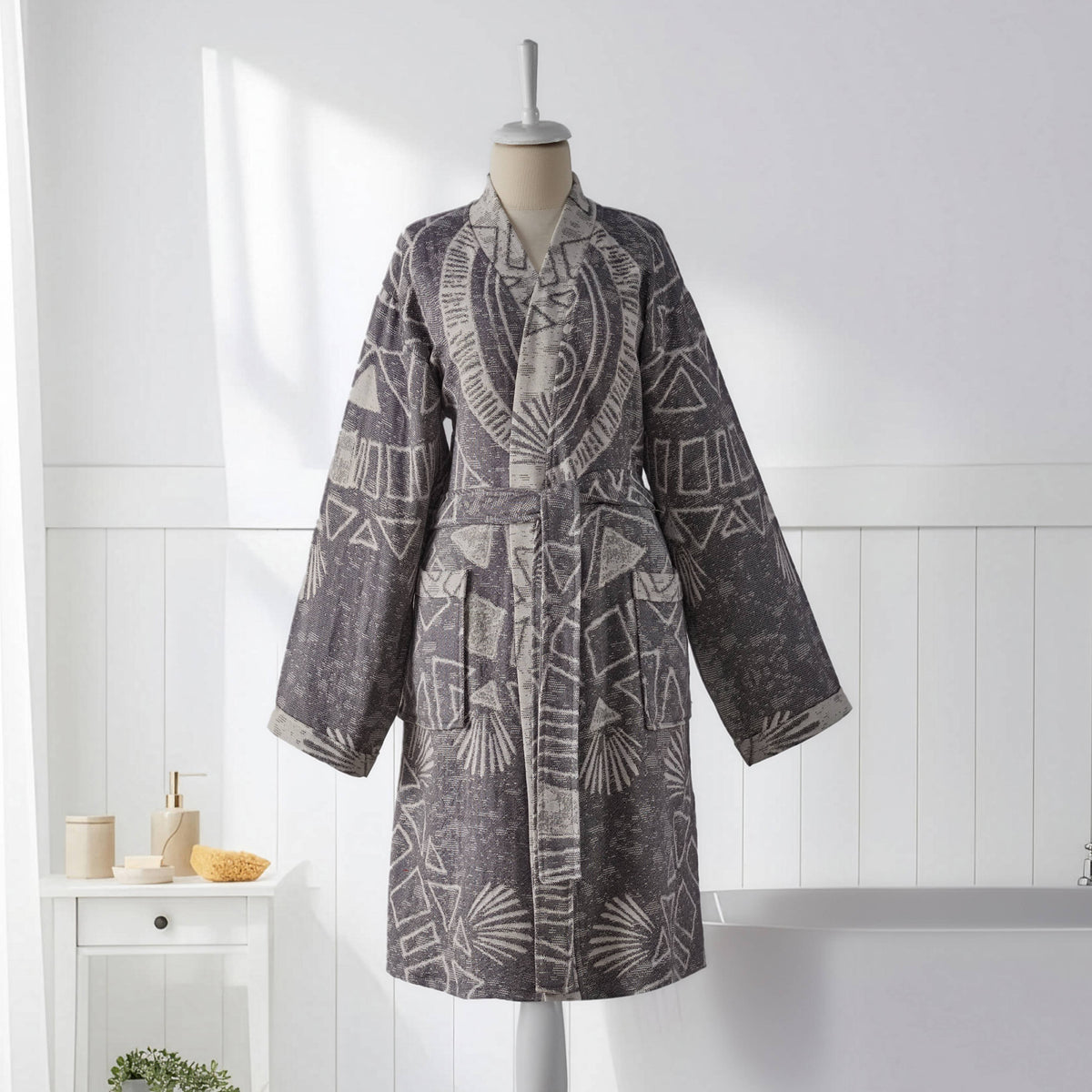 Storyteller print Turkish bathrobe – shawl collar | Kikoya