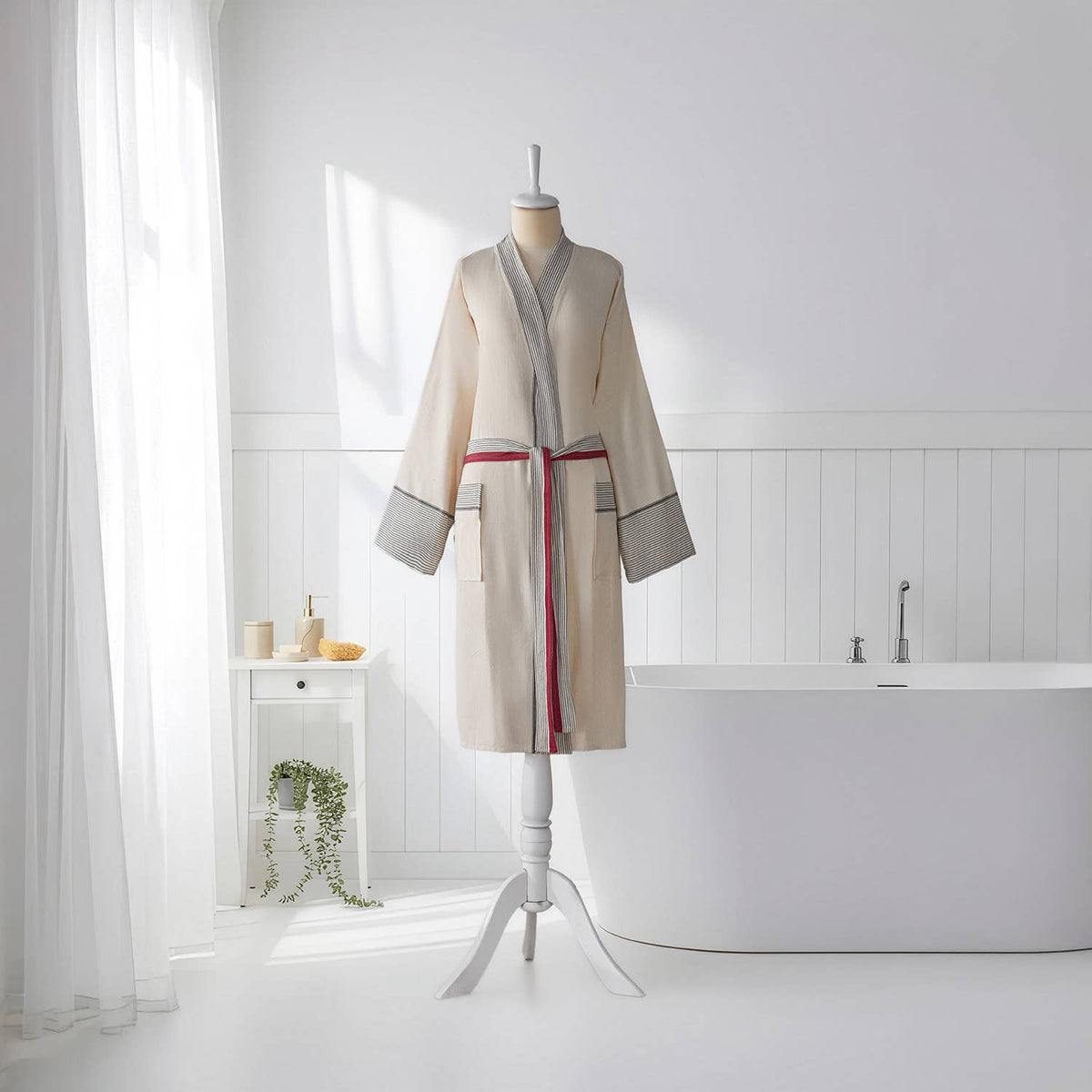 Ribbed Turkish cotton bathrobe in cream & burgundy – kimono | Kikoya