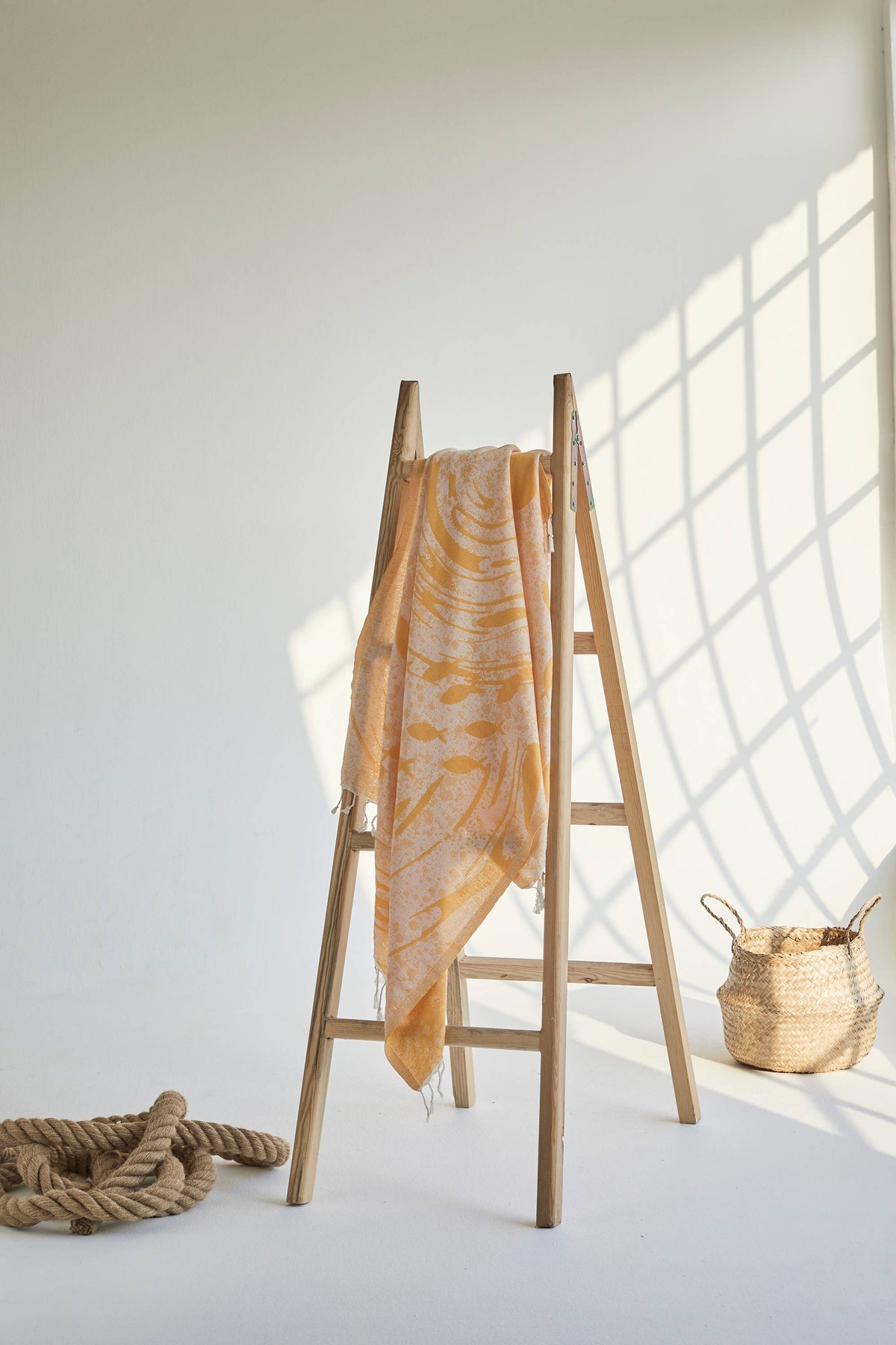 Ocean Turtle Turkish beach towel with woven sea-turtle jacquard, 35x70 in | Kikoya