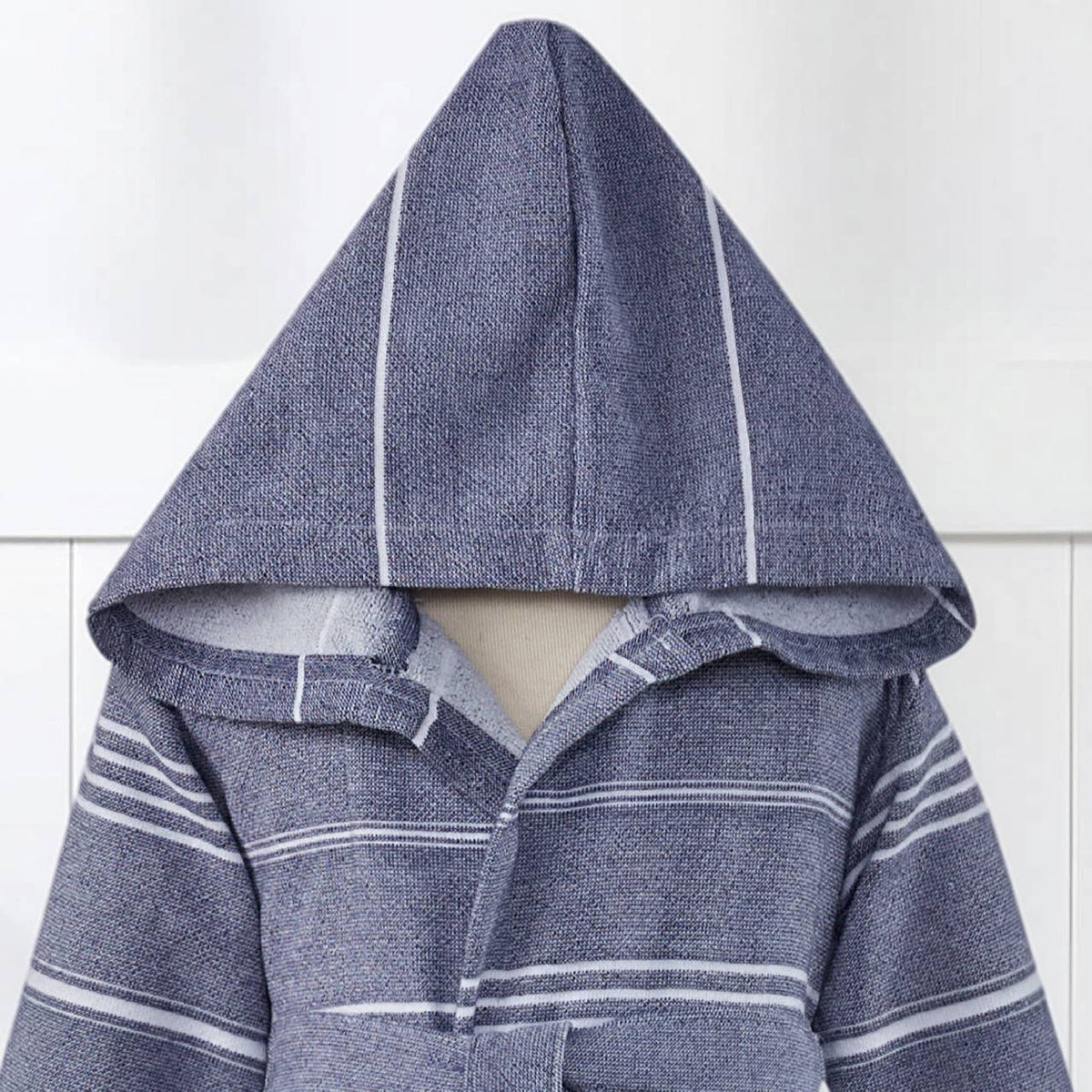 Lined hood detail on the navy stripe kids Turkish bathrobe | Kikoya