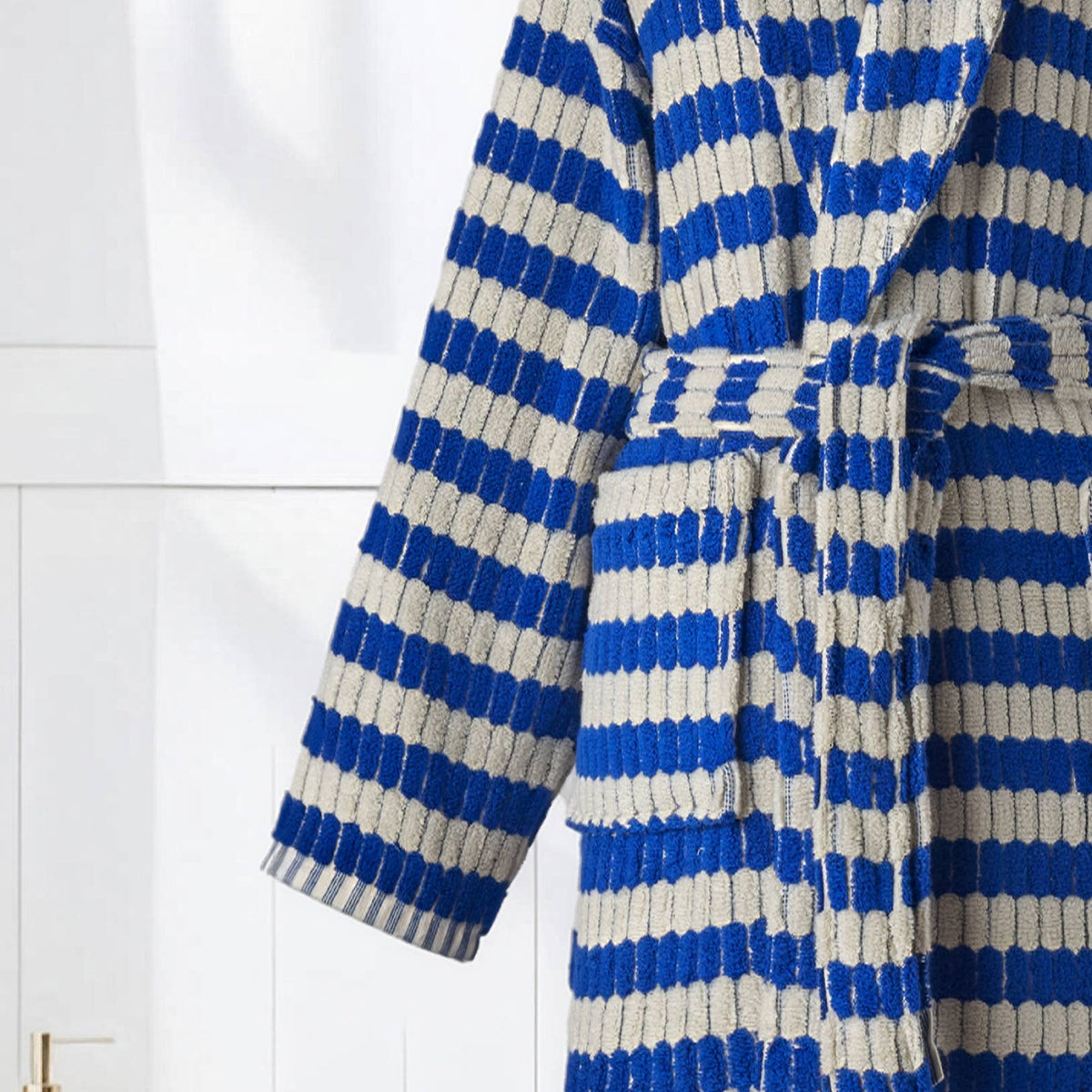 Pompom Turkish bathrobe – Lokum Blue, Shawl Collar, sleeve and texture detail | Kikoya